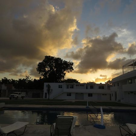 Guest House Stone Wall Residences Cancún Zewnętrze zdjęcie